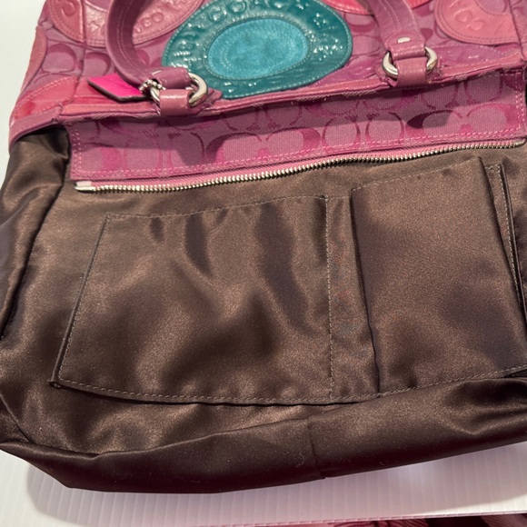 Coach Circle Patchwork East West Tote - Picture 12 of 14